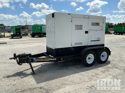 2017 MQ Power DCA70SSIU4F 56 kW Mobile 発電機セット (250-749 kw/310-950 kva)