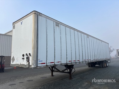 2013 Vanguard 53 ft x 102 in T/A Rimorchio furgonato