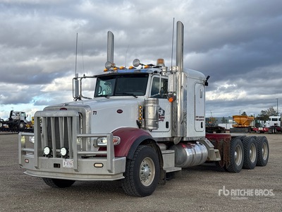 2015 Peterbilt 367 8x6 Ciągnik siodłowy z kabiną sypialną Tri/A
