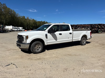2018 Ford F-250 XL 4x2 Crew Cab Pickup