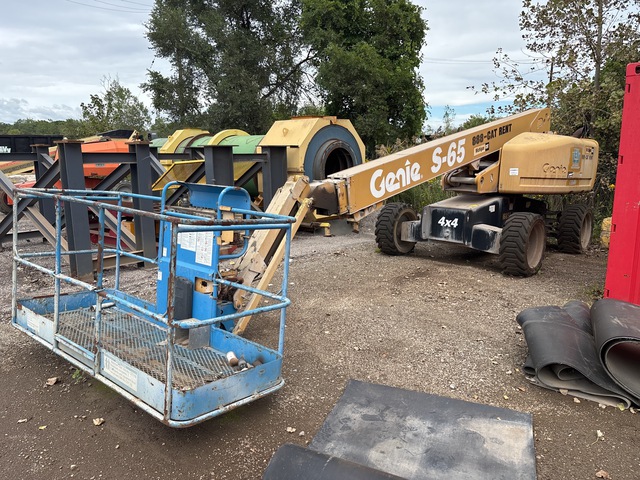 2011 Genie S-65 4WD Diesel Telescopic Boom Lift (Inoperable) 2011 Genie S-65 4WD Diesel Telescopic Boom Lift (Inoperable)