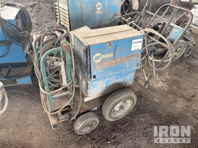 Miller Millermatic 250 200 A MIG Spawarka elektryczna