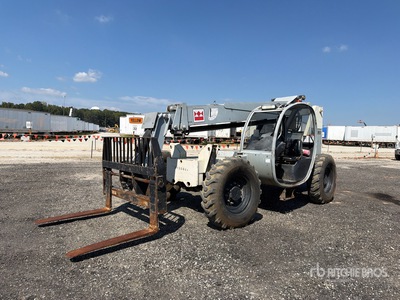 Terex TH844C Manipulador Telescópico
