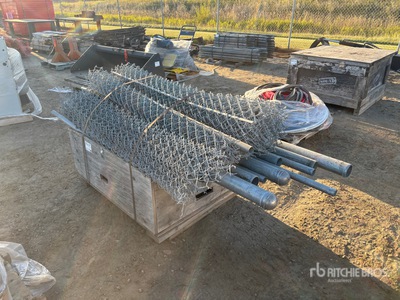 Quantity of Chain link fence Divers - Équipement d'aménagement paysagé