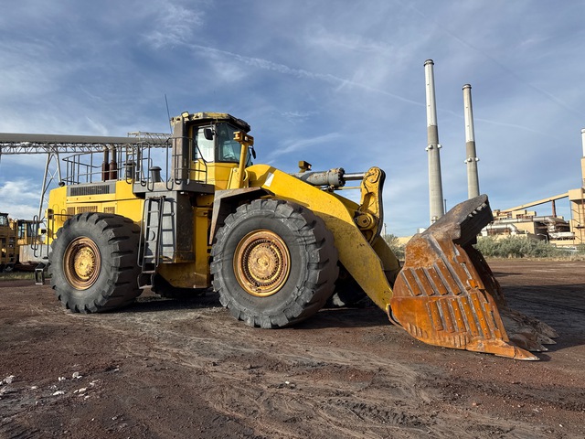 2002 Komatsu WA900-3LC Wheel Loader