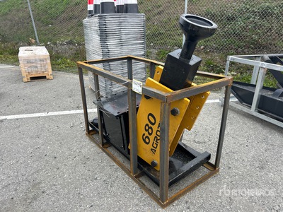 2026 AGT PD680-PZ スキッドステア付属部品 (Unused)