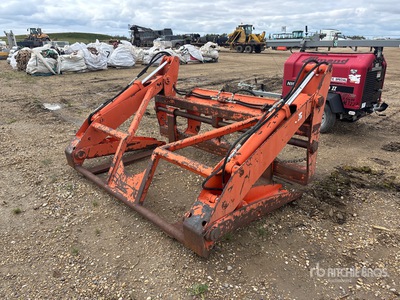 WBM PG15 54 in Hydraulic Pipe Grapple Fourches pour chargeuses sur roues