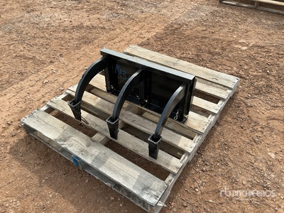 2026 GIYI GY-TRP12 12 in Mini Skid Steer Ripper Scarifier (Unused)