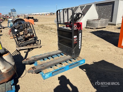 Raymond 8210 4500 lb Electric Pallet Jack