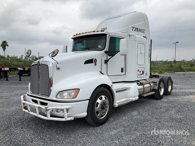 2017 Kenworth T660 6x4 Tractocamion con Dormitorio / Cabina con cuccetta per trattore stradale
