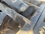 Underbody with Cylinder Pins and Bushings