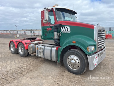 2014 Mack CMHT Trident 6x4 Tracteur Routier
