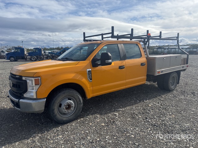 Flatbed Trucks