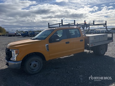 2020 Ford F-350 XL 4x2 Crew Cab Ciężarówka z płaską platformą
