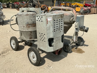 Electric Quantity of (2) Portable Concrete Mixer