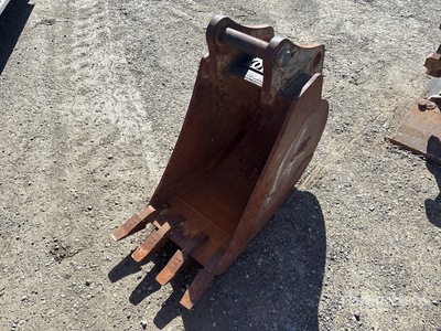 18 in Cazo trasero para retroexcavadora