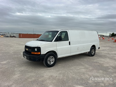 2008 Chevrolet Express 3500 Cargo Van