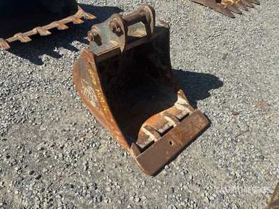 24 in Cleanup Graafmachine Bak