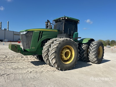 2013 John Deere 9560R Scraper Special Scraper Tractor