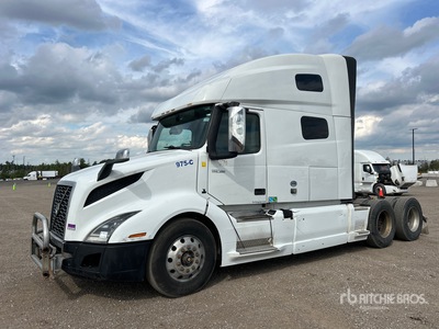 2020 Volvo VNL760 6x4 Tracteur Routier Couchette