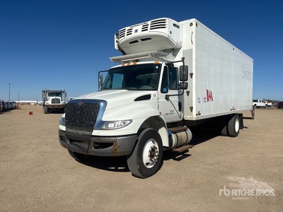 2018 International DuraStar 4300 4x2 Camions réfrigérés