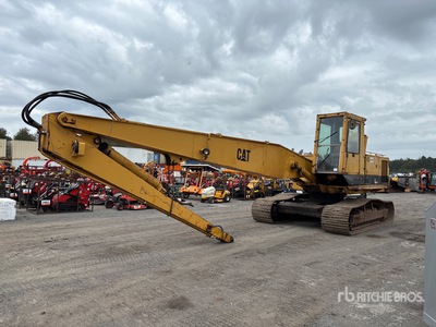 1986 Cat 225LC Track Material Handler