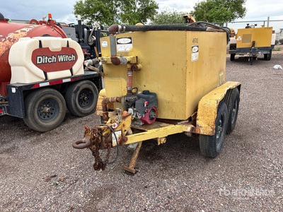 600 gal T/A Water Tank Trailer