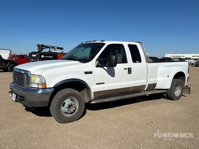 2004 Ford F-350 4x2 Extended Cab Pickup