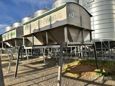Fertilizer Bin Divers