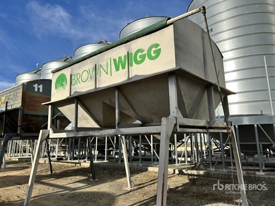 Fertilizer Bin Divers