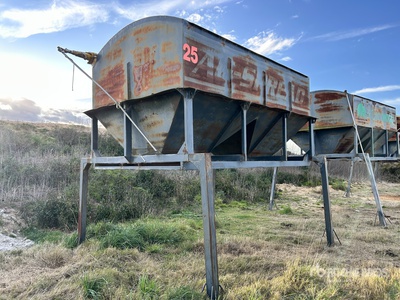 Fertilizer Bin Divers