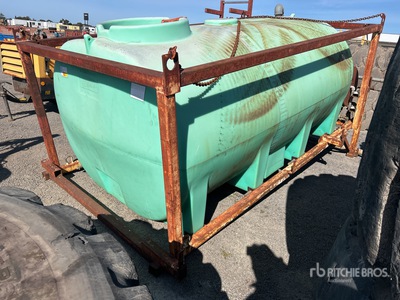 6800 L Poly Water Slip In Tank