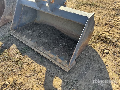 Bobcat 54 in Cleanup Excavator Bucket