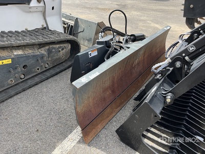 2017 Bobcat Dozer 96 Skid Steer Dozer