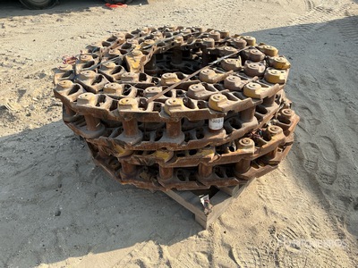 Quantity of (2) Track Link Assembly - Fits Komatsu D155 Dozer
