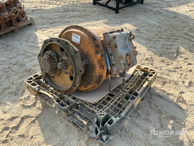 Boîte de vitesse transmission - Fits Komatsu D155-2