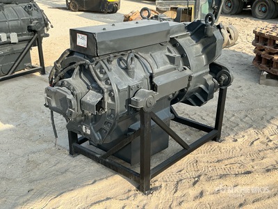 Boîte de vitesse transmission - Fits Komatsu HD785-7R