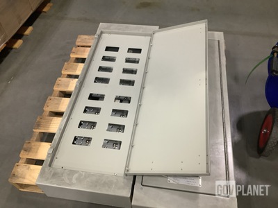 (2) LSI 2499.10 Power Distribution Panels