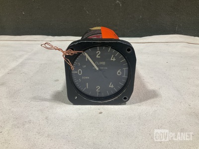 Aerosonic RC-60-MS-AAU9/A Vertical Velocity Indicator