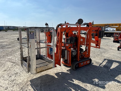 2018 Easy Lift R130 Crawler Articulating Boom Lift (Inoperable)