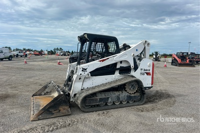 2022 Bobcat T740 を見 Compact Track Loader