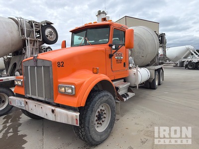 2003 Kenworth W900 8x4 Mixer Truck