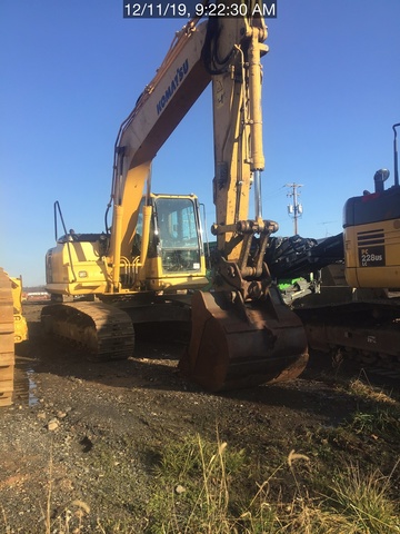 2012 Komatsu PC160LC-8 Track Excavator