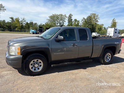 2011 Chevrolet Silverado 1500 4x4 Extended Cab Pick Up