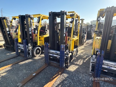 2021 Hyster E50XN-33 3900 lb Montacargas Eléctrico