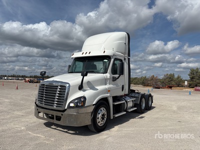 2016 Freightliner Cascadia 125 6x4 Cabeza Tractora Cabina Corta