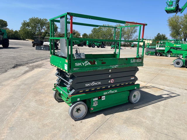 2016 Skyjack SJIII-4626 Electric Scissor Lift