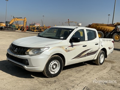 2018 Mitsubishi L200 4x2 Crew Cab Pickup