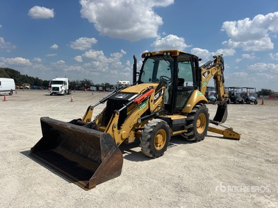 2014 Cat 420FIT 4x4 لودر خلفي