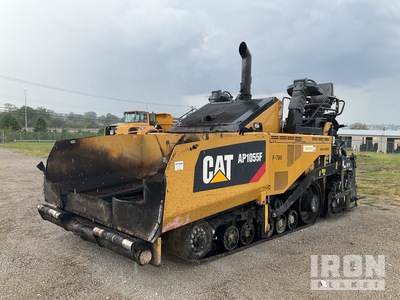 2016 Cat AP1055F Track Asphalt Paver